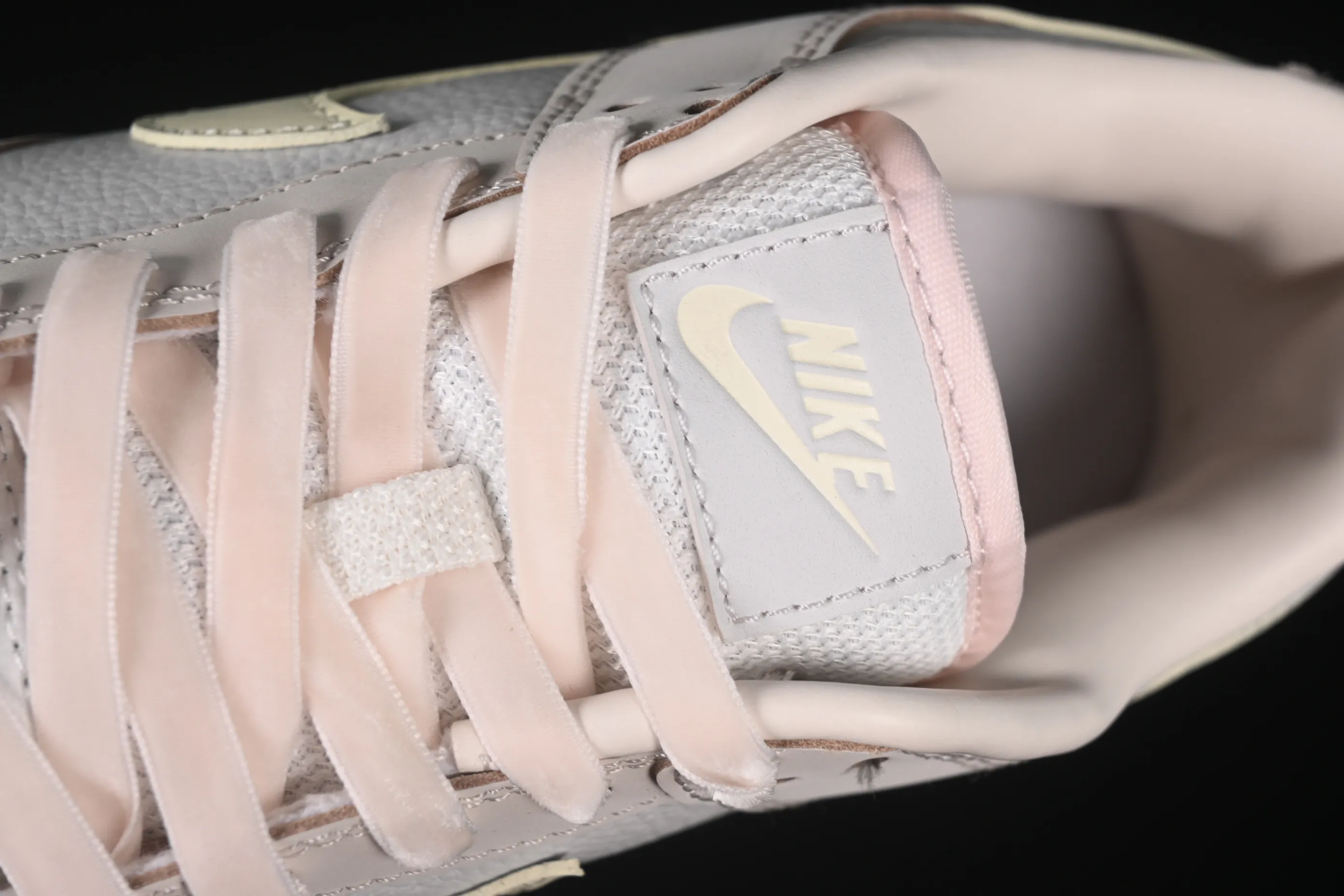 All categories Nk SB Dunk series Nk SB Dunk Low low-top sneakers Nike SB Dunk Low Rouge powder low-top casual sneakers FB7910-601